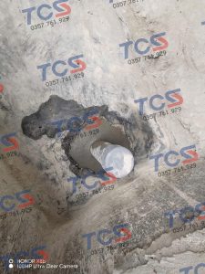 Thi công vá cổ ống thoát sàn tại công trình Ngọc Trì